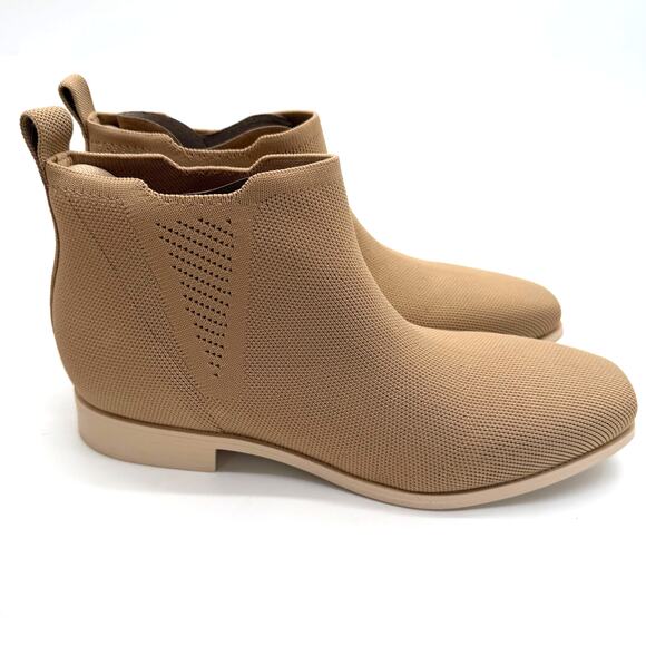 Vivaia Ryan Slip On Water Repellent Versatile Chelsea Comfort Boots Nude Peach 9 - Picture 1 of 8